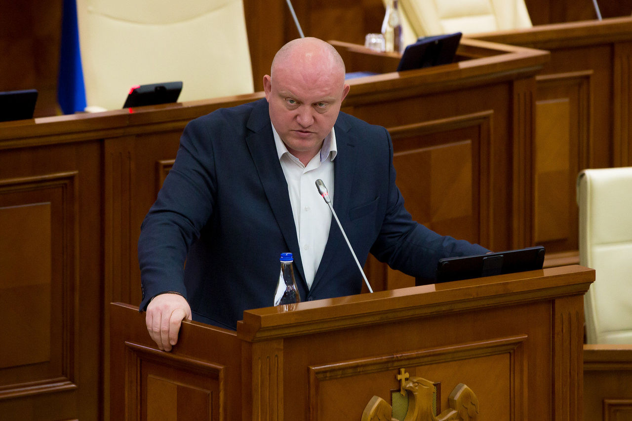 Депутат ПСРМ Василе Боля.