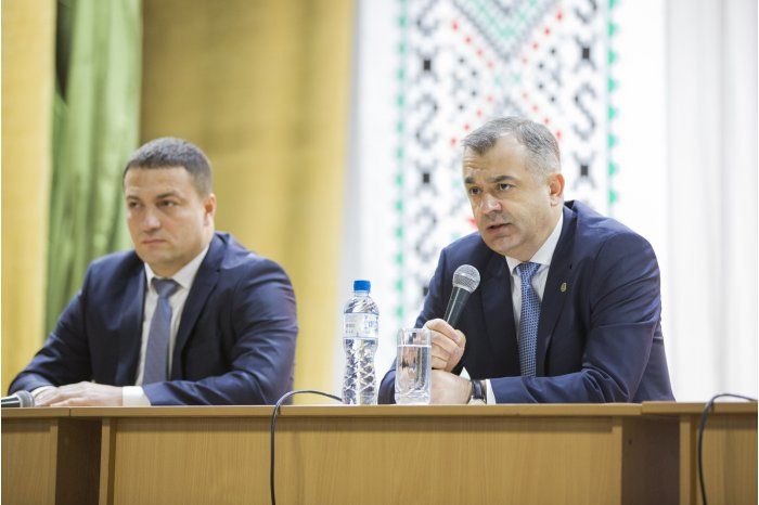 Премьер посетил Сынджерейский район.