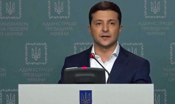 Зеленский дал срочный брифинг по итогам Минска.