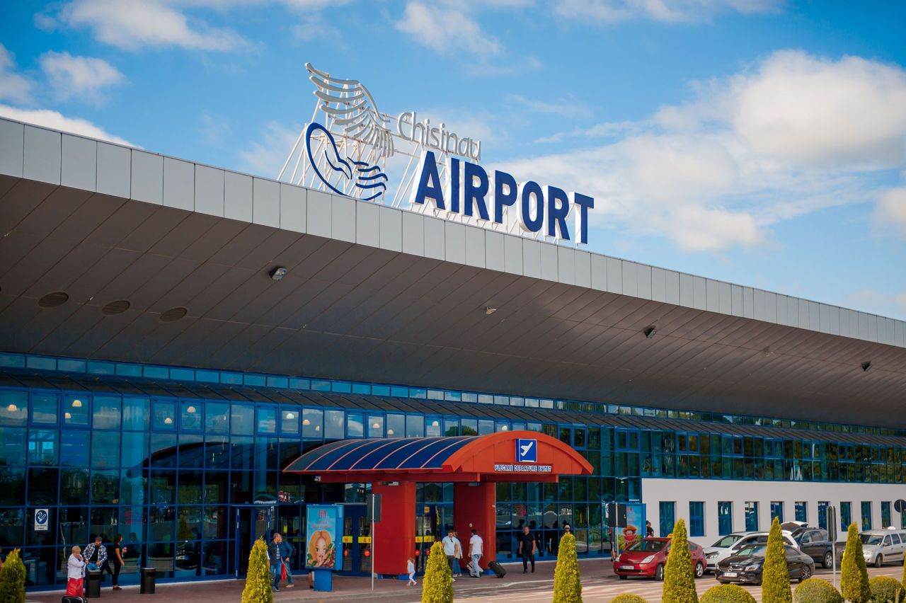 В аэропорту Кишинева ограничат доступ в терминал с 27 по 31 августа.
