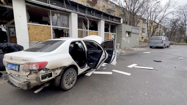Взрывное устройство было заложено под дном автомобиля. 