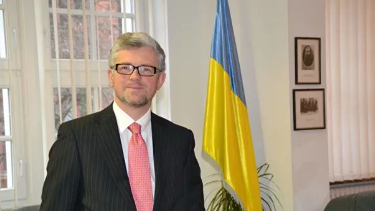 Посол Украины отказался возлагать цветы в Берлине с послом России.