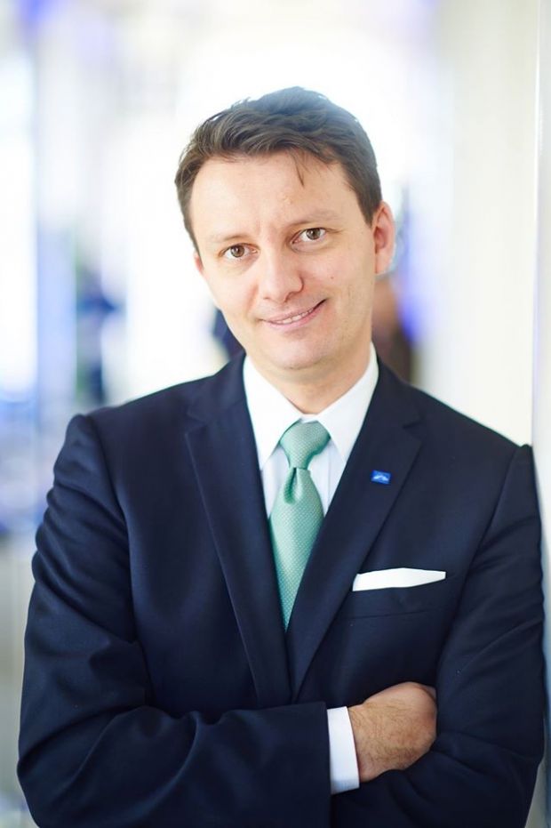 Menționăm că Siegfried Mureșan este membru al Delegației Comisiei parlamentare de cooperare UE-Moldova și al Comisiei europene pentru afaceri economice și monetare.