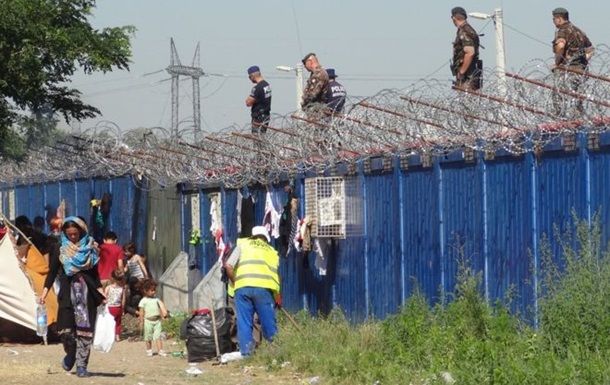 Ungaria trebuie forțată să iasă din Uniunea Europeană pentru că ar fi încălcat valorile de bază și ar fi maltratat refugiații, susține ministrul de Externe al Luxemburgului, Jean Asselborn.