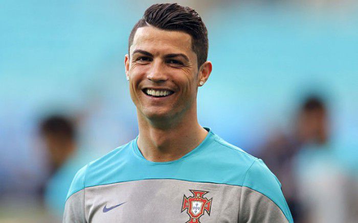 Fimul „Ronaldo” se va concentra pe viața unuia dintre cei mai mari fotbaliști din toate timpurile, Cristiano Ronaldo.