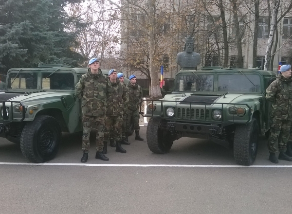 Guvernul american a donat astazi 22 de masini de model Hummer pentru Armata Natioanala.