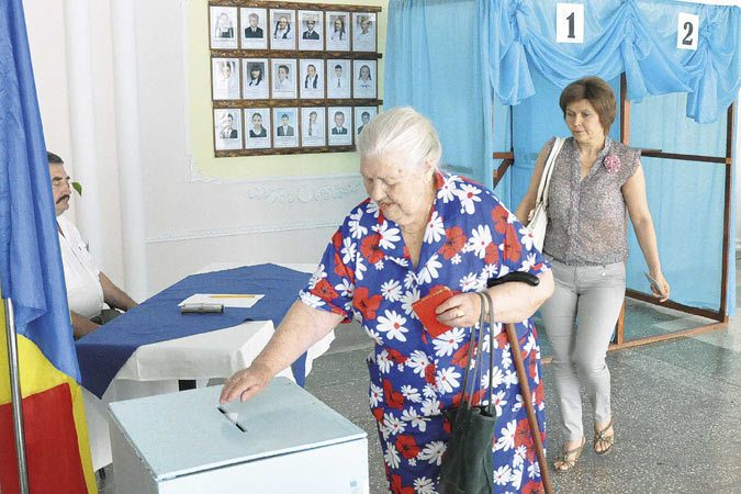 Партии, которые два раза участвуют в выборах  и не набирают количества голосов, равных  задекларированным членам партии, должны быть ликвидированы.