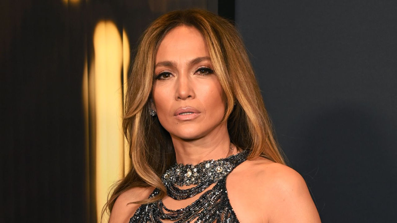 Celebra artistă și interpretă americană, Jennifer Lopez, vine în România.