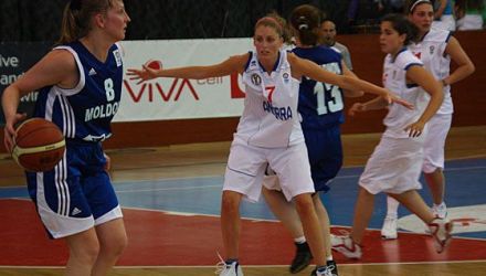 După acest ultim transfer, Femina Baschet are în lot 7 baschetbaliste