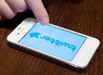 Twitter возобновил работу после глобального сбоя.