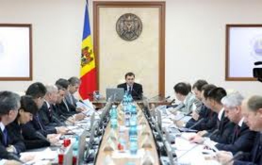Menționăm că cele două legi, care sunt incluse în planul de acțiuni pentru liberalizarea regimului de vize
