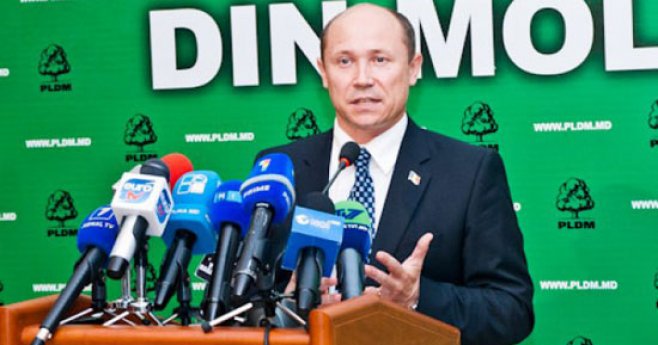 Возможно, в парламенте будет представлен совместный проект закона о люстрации, разработанный партиями АЕИ. 