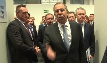 Ministrul Afacerilor Externe al Federației Ruse, Serghei Lavrov, i-a spus unui operator Reuters că e „debil”.