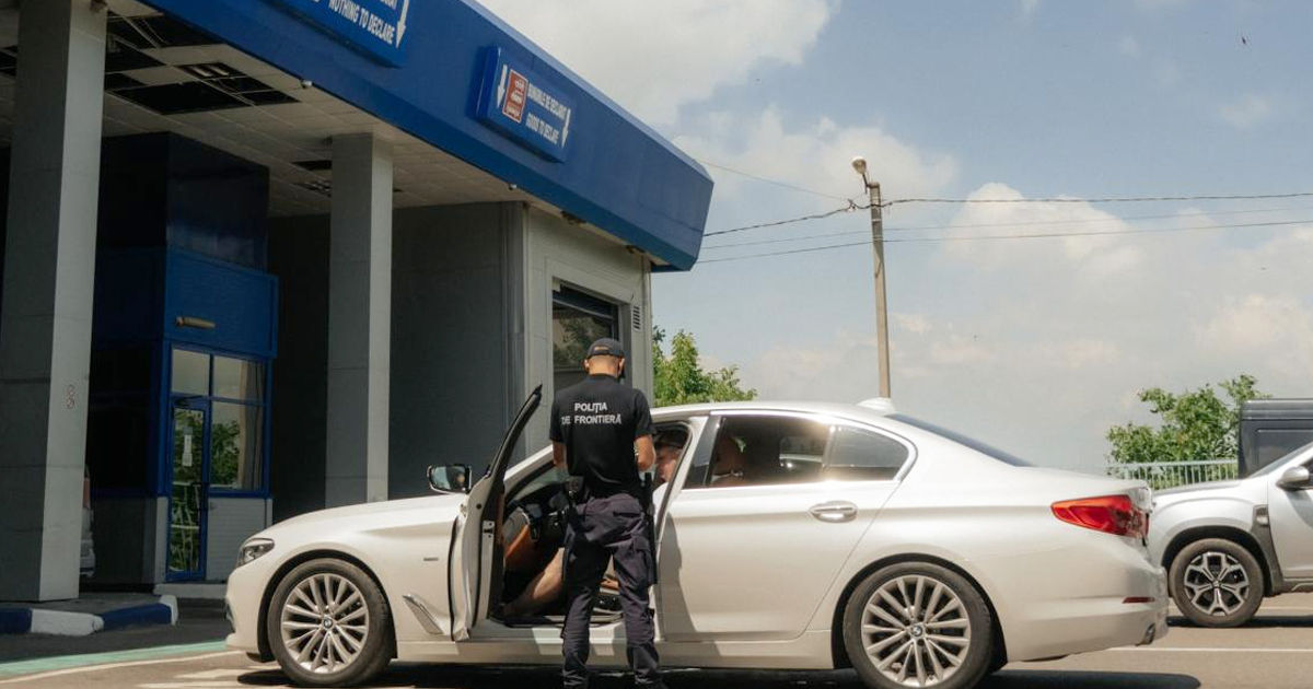 Poliția de Frontieră recomandă rute alternative în sezonul estival.