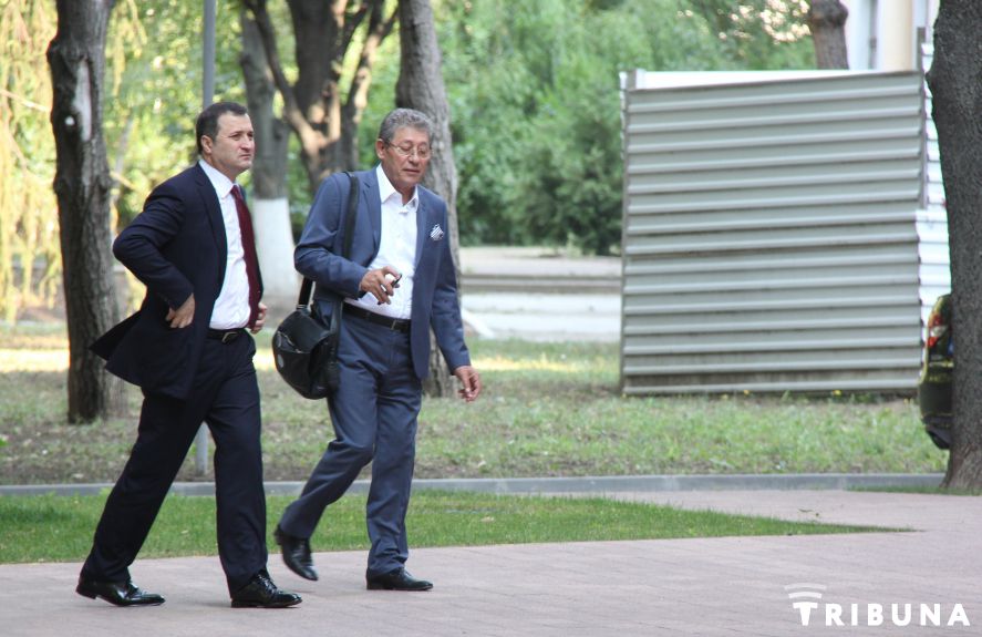 Portretele psihologice ale celor mai importanți jucători de pe arena politică.