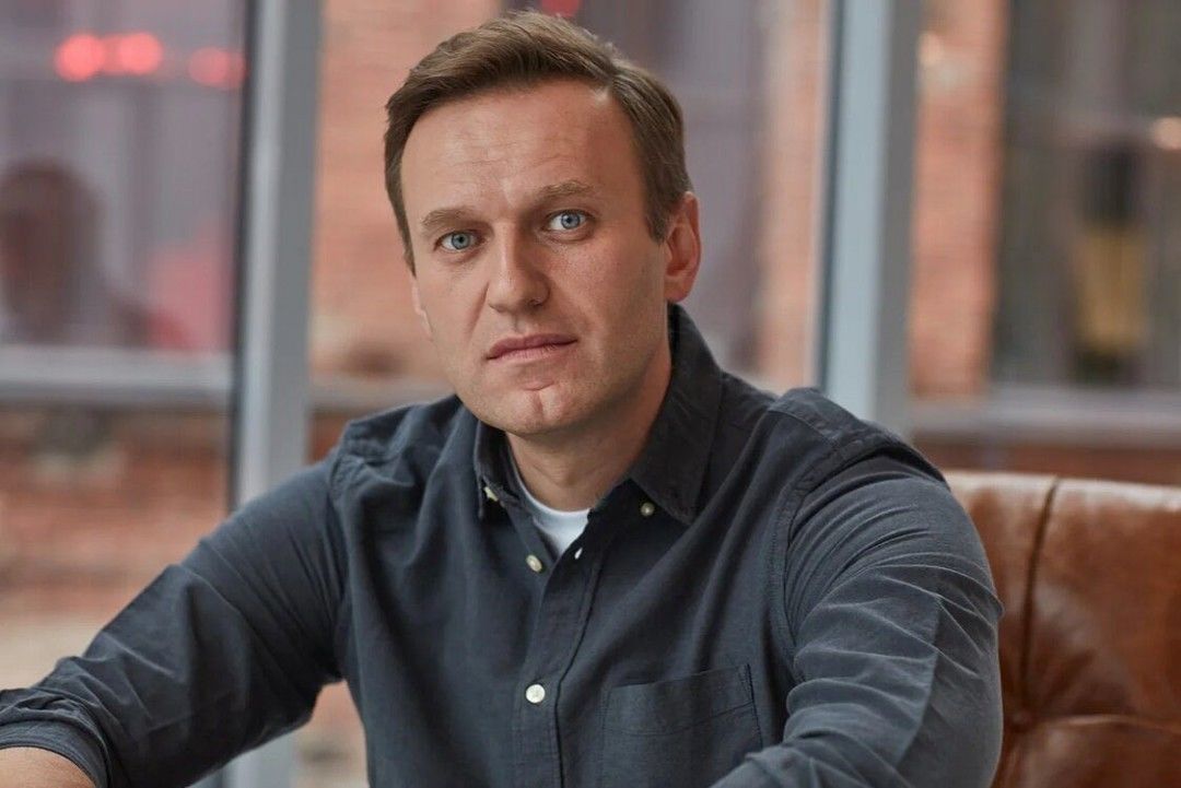 Навальному хотят заменить испытательный срок на реальный.