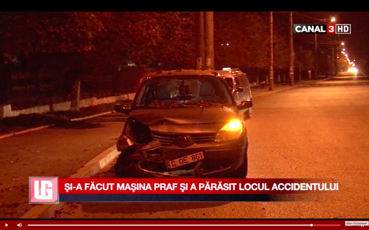 Şi-a făcut maşina praf şi a părăsit locul accidentului.