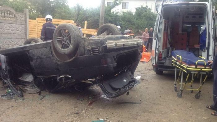 В Думбраве при ДТП погиб один человек и шесть пострадали