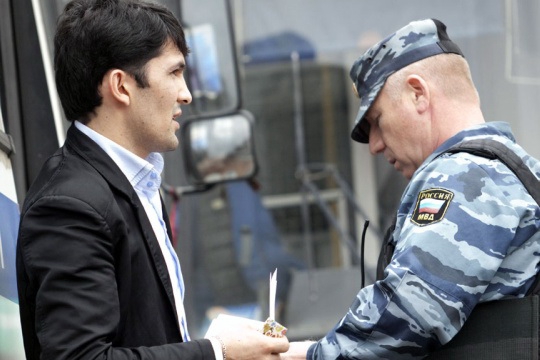 Повторно полицейские задержали сбежавшего вора поздно вечером в субботу, примерно в 23:30, в Балашихе.