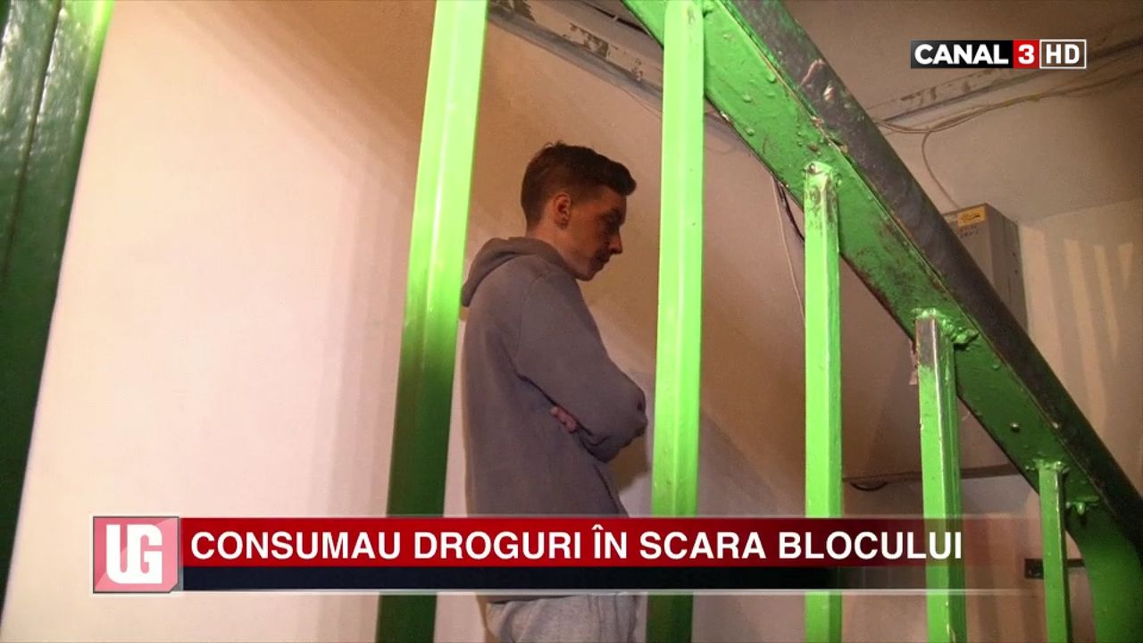 Se delectau cu droguri într-o scară de bloc. Zgomotul produs de ei i-a trădat. Foto: canal3.md