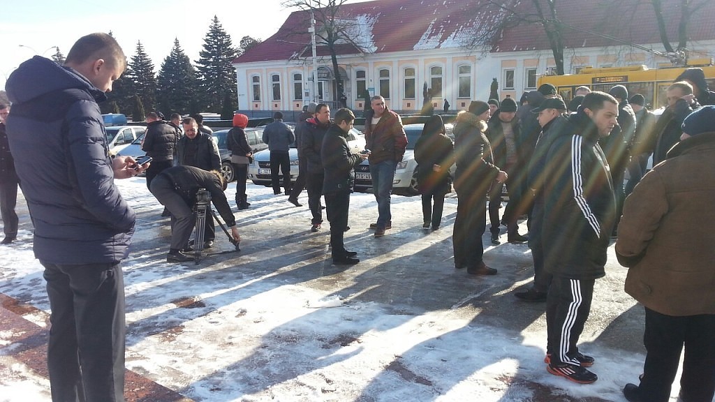 Автолюбители протестуют. Фото: tiras.ru