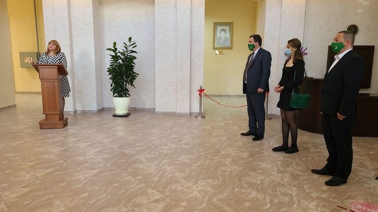 Галерея деканов открылась на юридическом факультете МолдГУ.