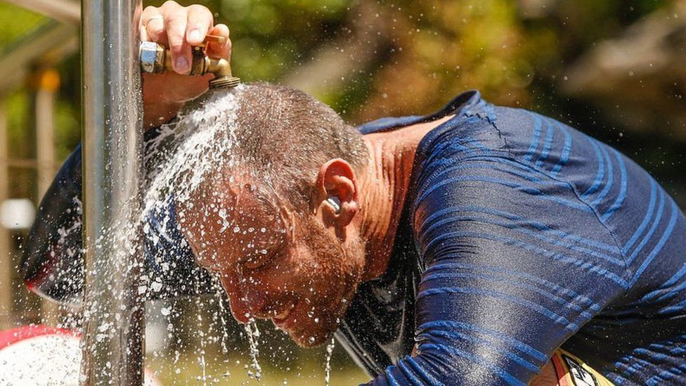 В Австралии зафиксировали рекордную жару: более 50°.