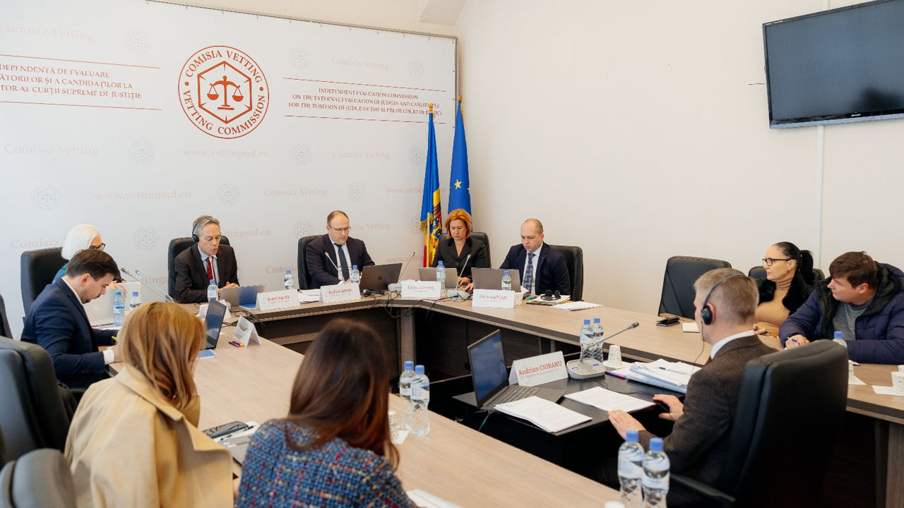 Ulianovschi: Membrii Comisiei de evaluare a judecătorilor au un salariu de 15.000 de euro pe lună.