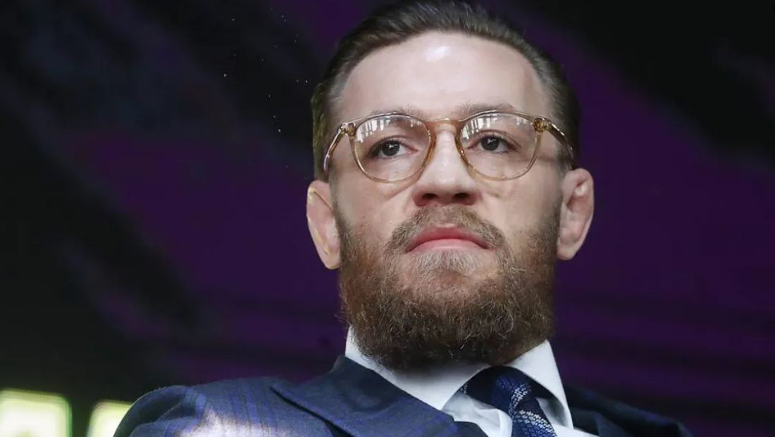 Макгрегор предложил выкупить "Челси" за 1,5 млрд фунтов стерлингов.