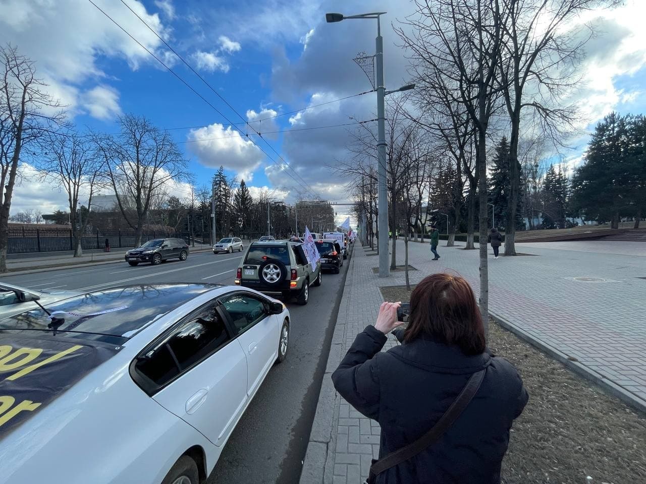 "Гражданский конгресс" провел акцию протеста с участием водителей.