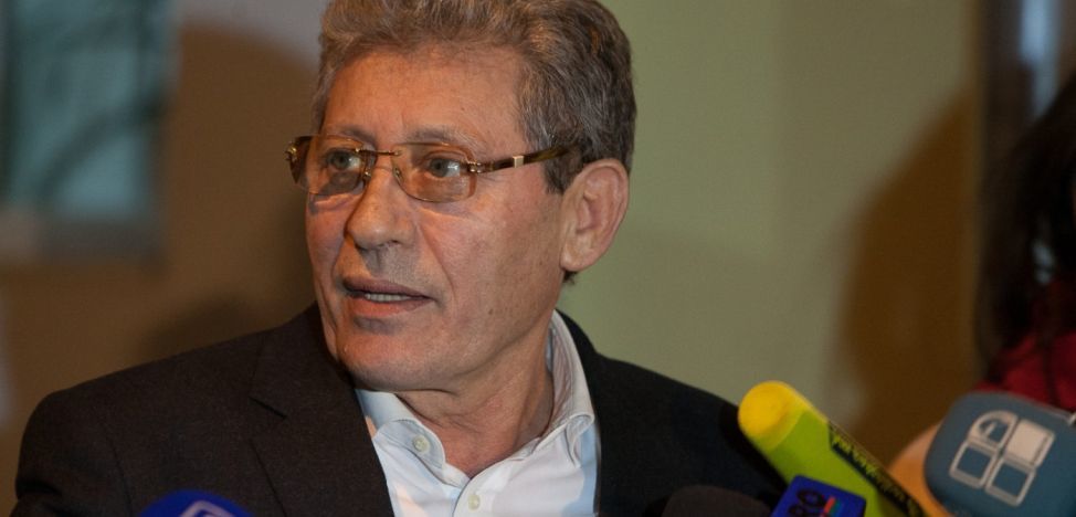 Mihai Ghimpu, huiduit la o întâlnire cu studenții Colegiului Financiar Bancar. Foto: adevarul.ro