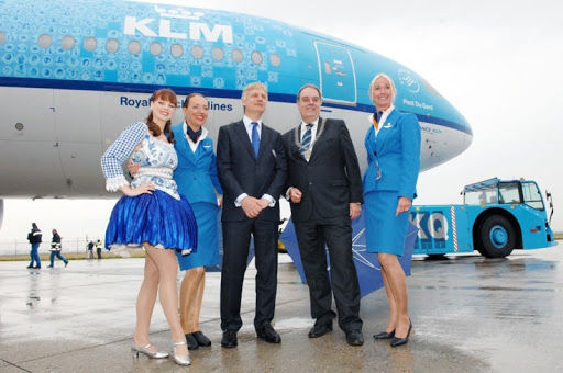 Еврокомиссия одобрила пакет помощи на €3,4 млрд для авиакомпании KLM.