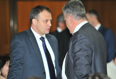 Partidul Comuniștilor nu este altceva decât o grupare de interese.