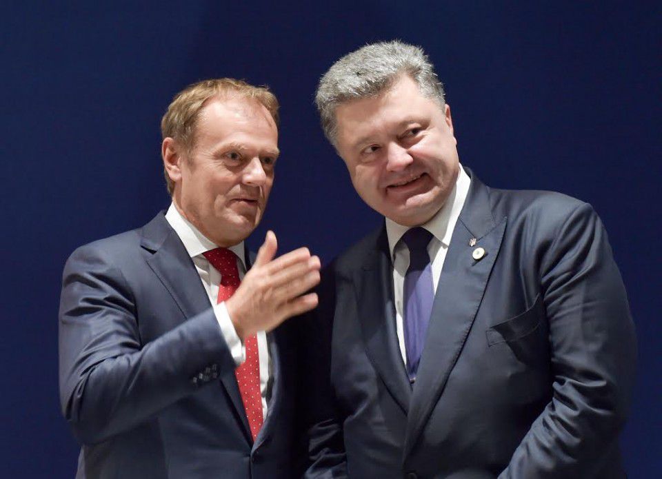 Президент Украины Петр Порошенко с президентом Европейского совета Дональдом Туском.