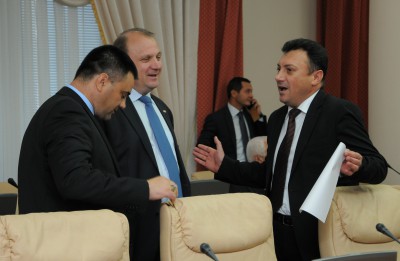 Totodata, invitatii sustin ca in ultima vreme in Moldova s-a cam uitat despre angajarile pentru un anumit fotoliu in baza unui concurs
