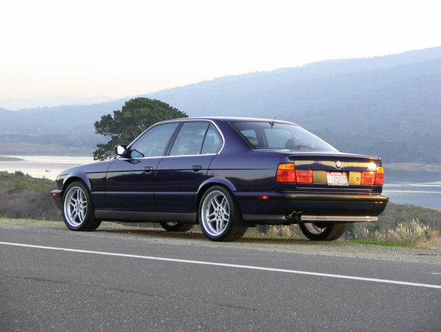 Cum arată astăzi ultimul BMW M5 construit manual