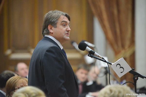 Procuratura Generală a declarat recurs împotriva încheierii Judecătoriei Buiucani, prin care fostul deputat Valeriu Guma a fost condamnat la o pedeapsă non-privativă de libertate pentru trafic de influenţă, luare şi dare de mită – infracţiuni comise pe teritoriul Românie.
