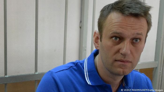 Навальный прокомментировал блокировку связанных с ним сайтов.