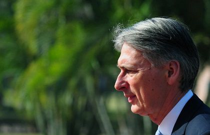 По словам министра, Великобритания не признает прошедший в Крыму референдум.