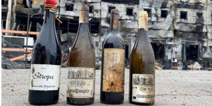 На складе GoodWine под Киевом уничтожили 1,6 миллиона бутылок вина.