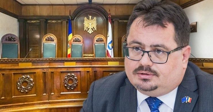 Михалко: Конституционный суд нужно оставить в покое. Фото: Point.md