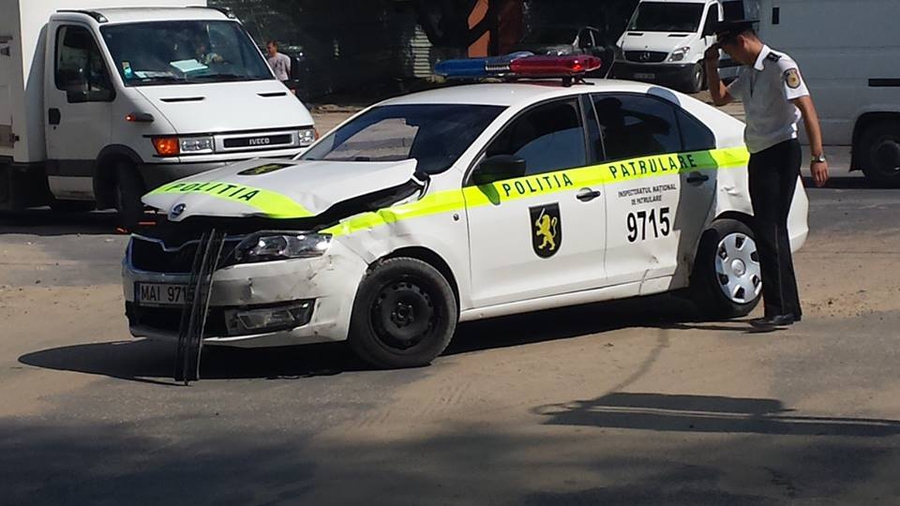 Полицейские машины лидируют по числу аварий среди спецтранспорта других ведомств.