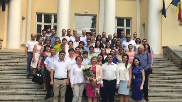 Экс-министр здравоохранения Руксанда Главан попрощалась с коллегами.