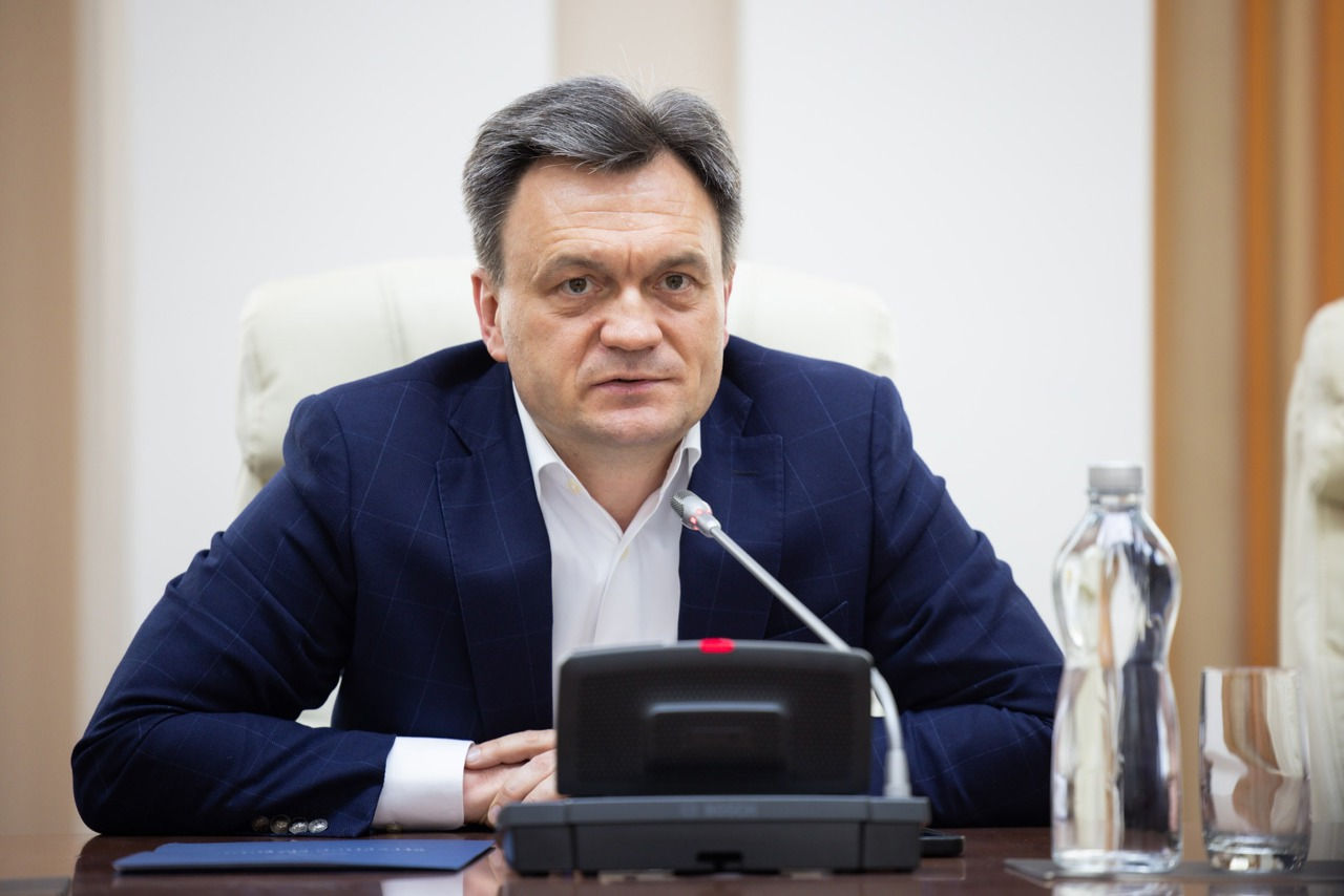 Правительство Дорина Речана преодолело 100 дней мандата.