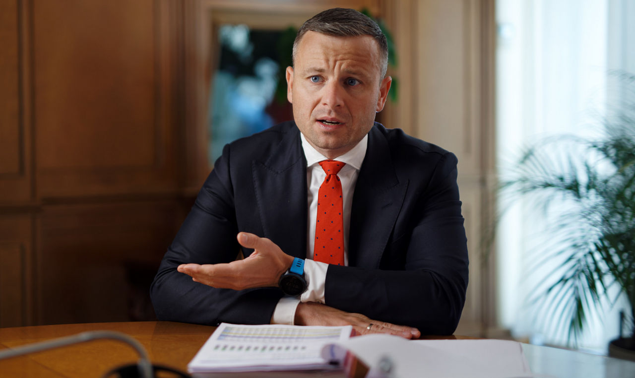 Министр финансов Украины: Не хватает $43 млрд на войну.