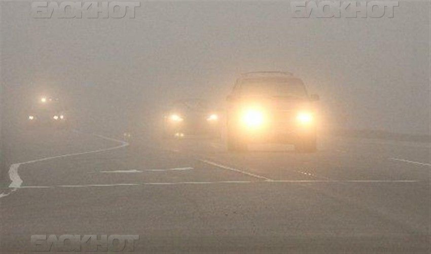 В некоторых северных районах видимость на дороге составляет 100-150 метров.