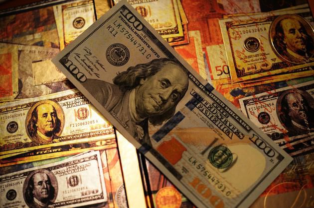 Aproximativ 100.000 de familii foarte bogate din Australia ar putea simţi povara noii taxe "de deces".