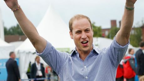 Prinţul William, apariţie spectaculoasă pe coperta unei reviste gay. Foto: hellomagazine.com