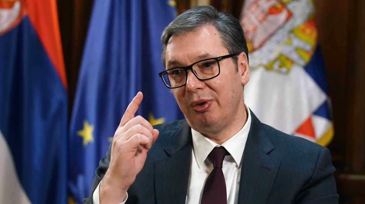 Președintele Serbiei dorește un referendum consultativ privind demisia sa.