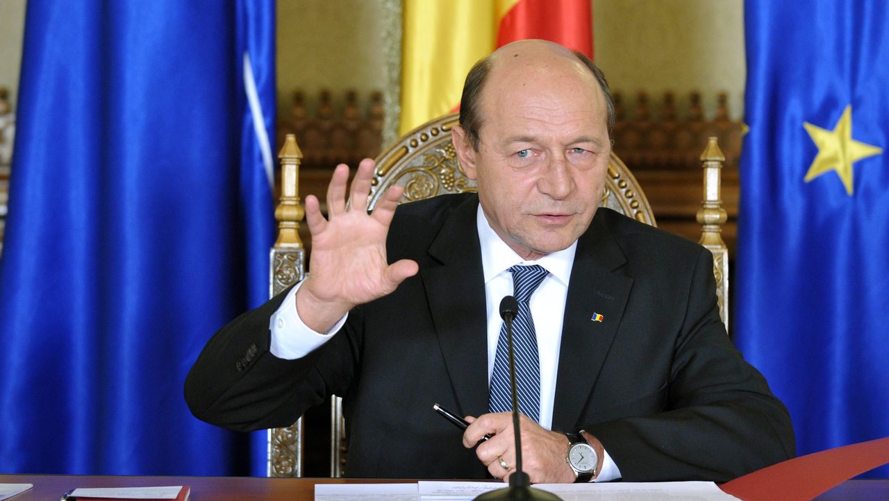 Totodată, el a precizat că Republica Moldova “se poate transforma într-un eşec de proporţii”. “Noi am investit mult efort politic în Republica Moldova”, a spus Băsescu la Realitatea Tv.